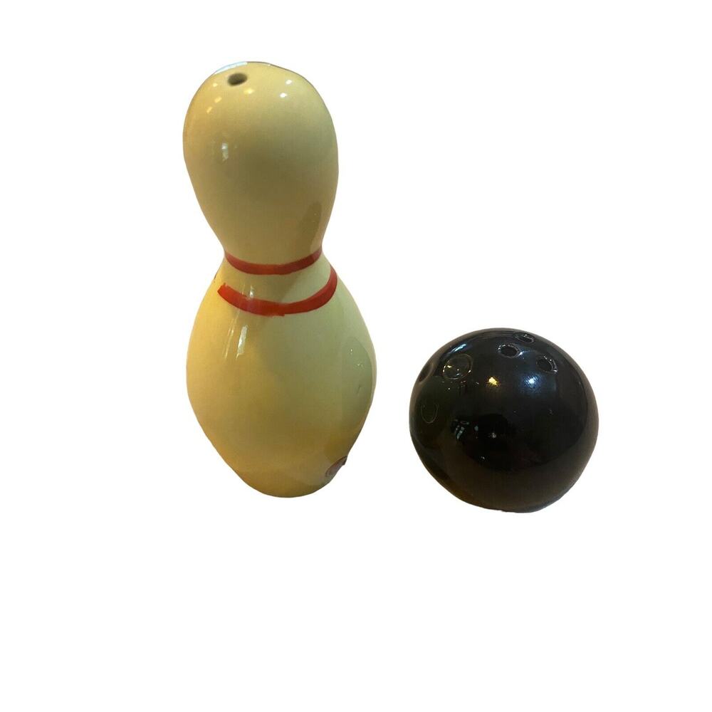 VTG Ceramic Bowling Pin and Ball Salt & Pepper Shakers Set Japan